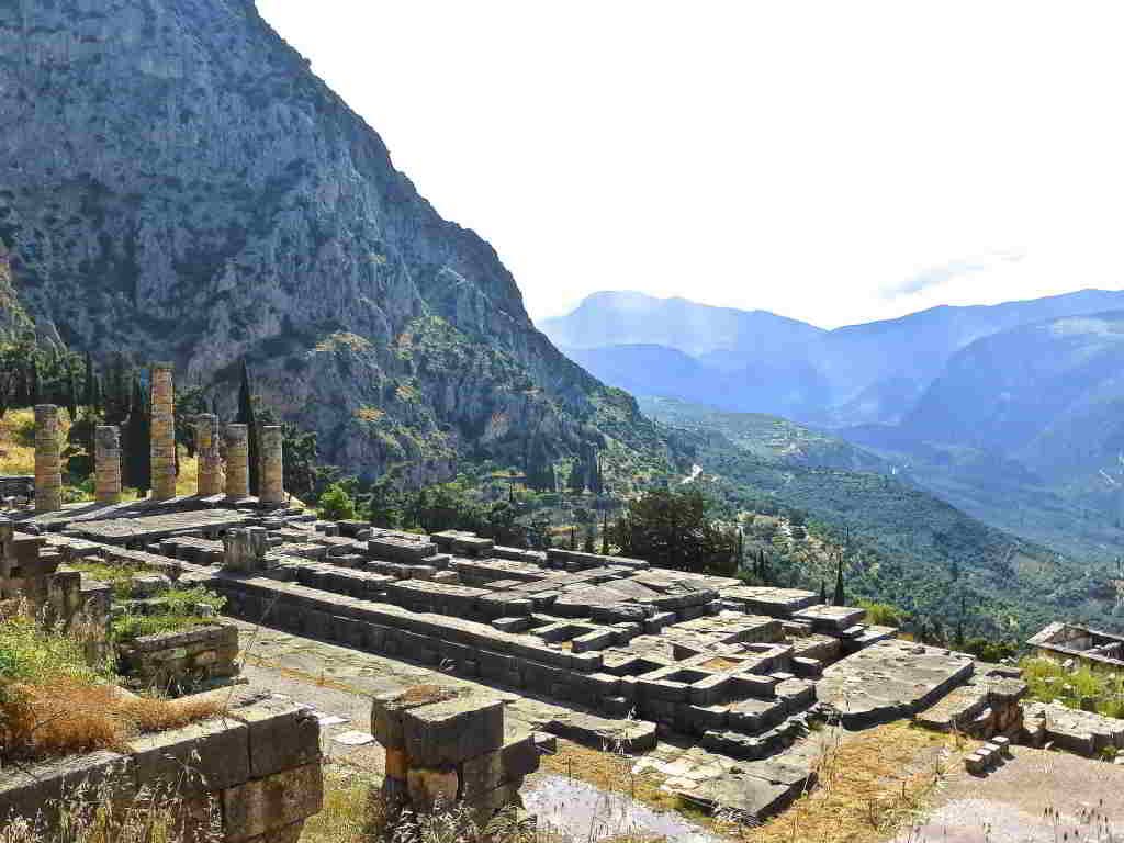 Delphi day trip from Athens