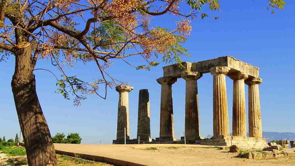 Ancient Corinth Tour - apollo temple