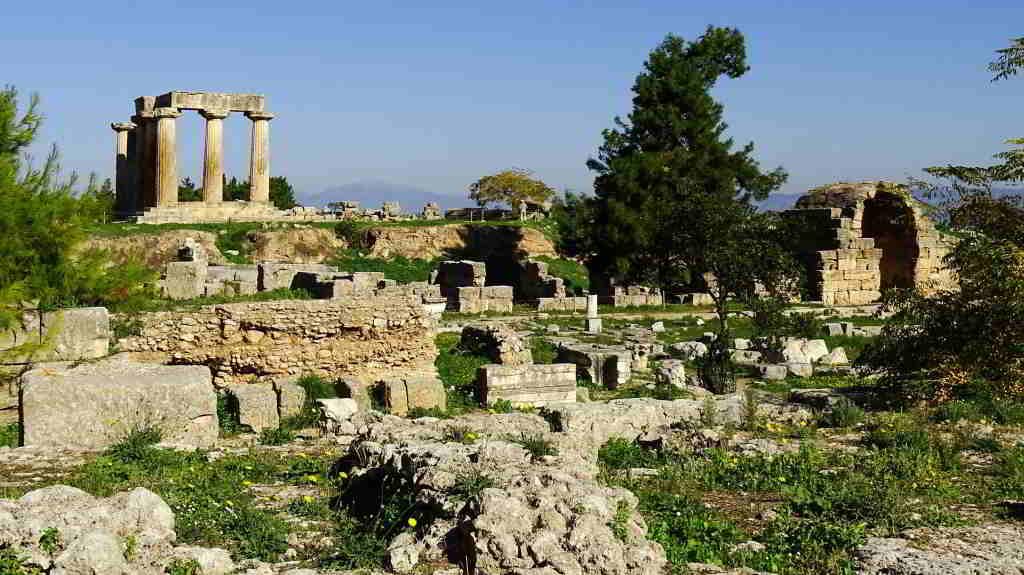 Ancient Corinth Tour - apollo temple