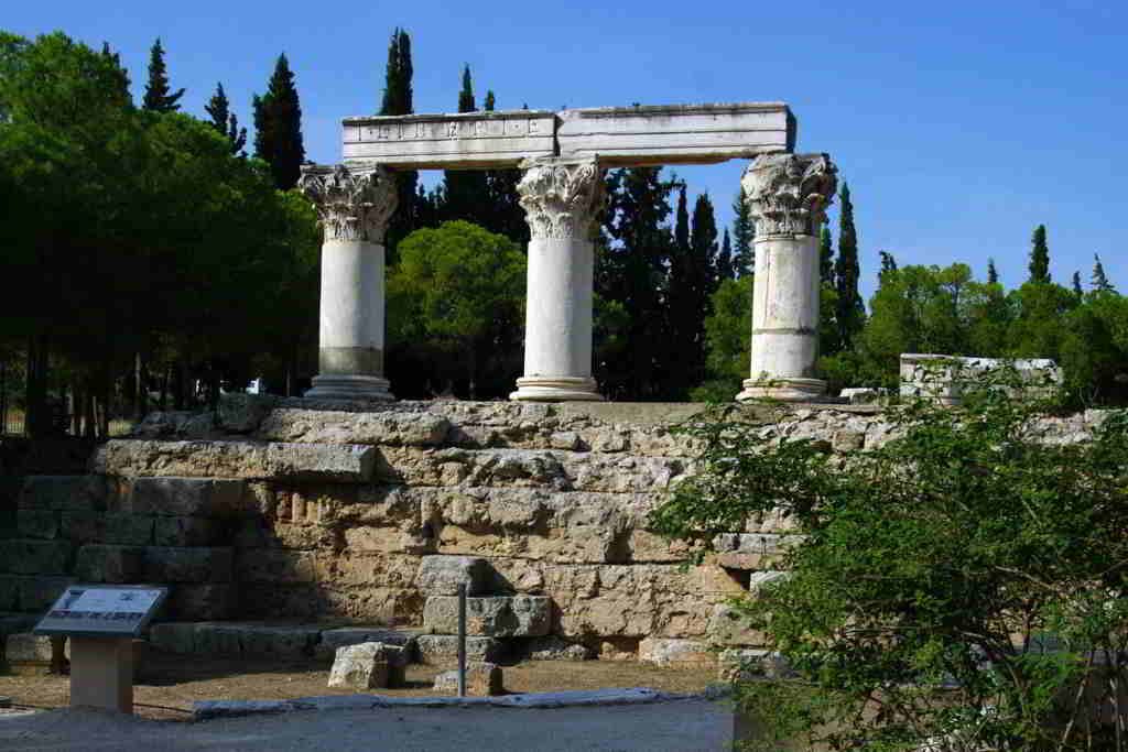 Ancient Corinth Tour - corinth columns