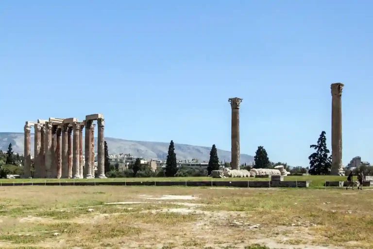 Temple of Olympian Zeus: A Traveler’s Guide to Ancient Wonder